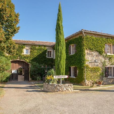 Auberge La Plaine Chabrillan エクステリア 写真