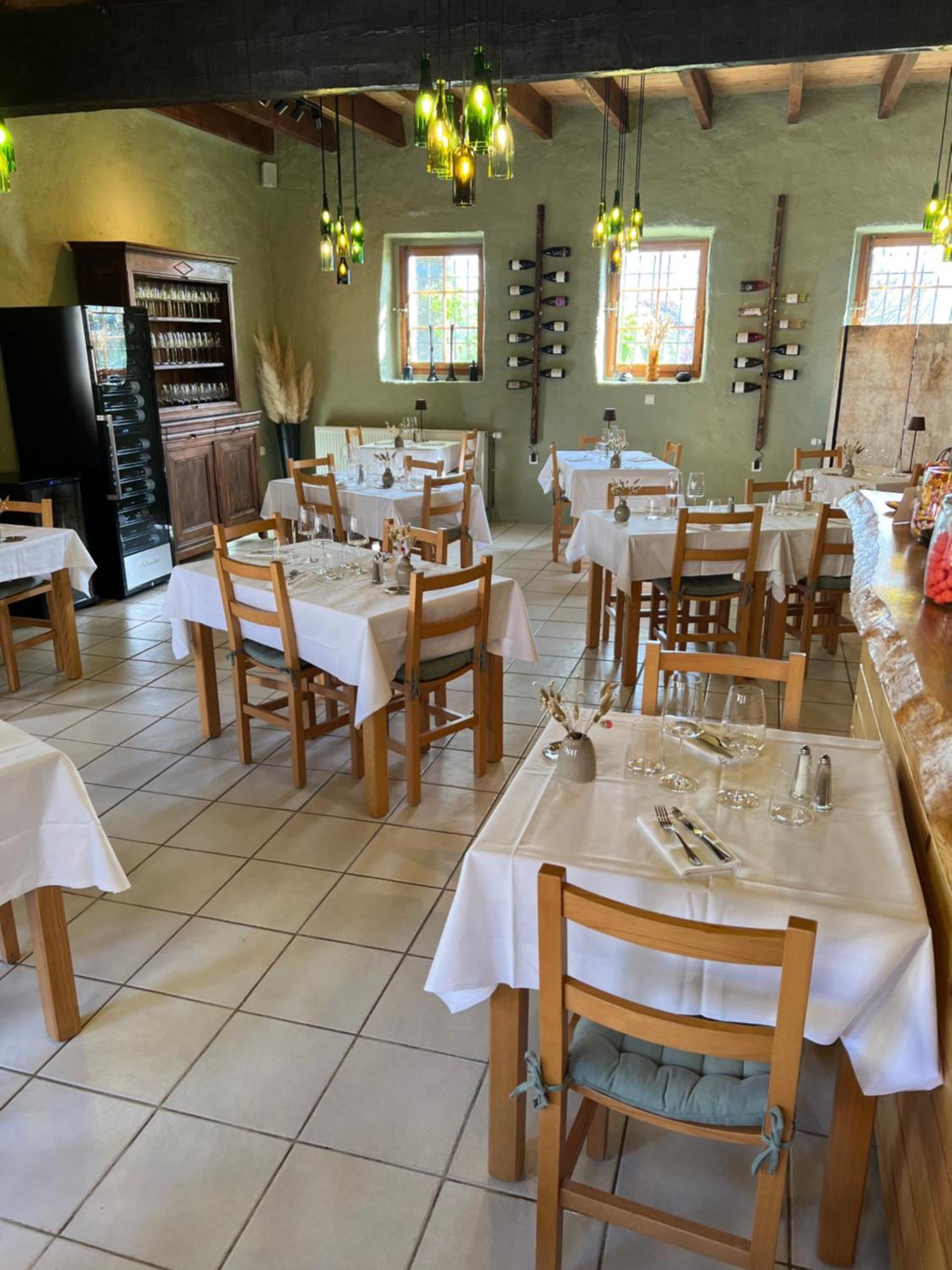 Auberge La Plaine Chabrillan エクステリア 写真