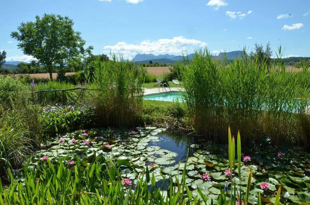Auberge La Plaine Chabrillan エクステリア 写真
